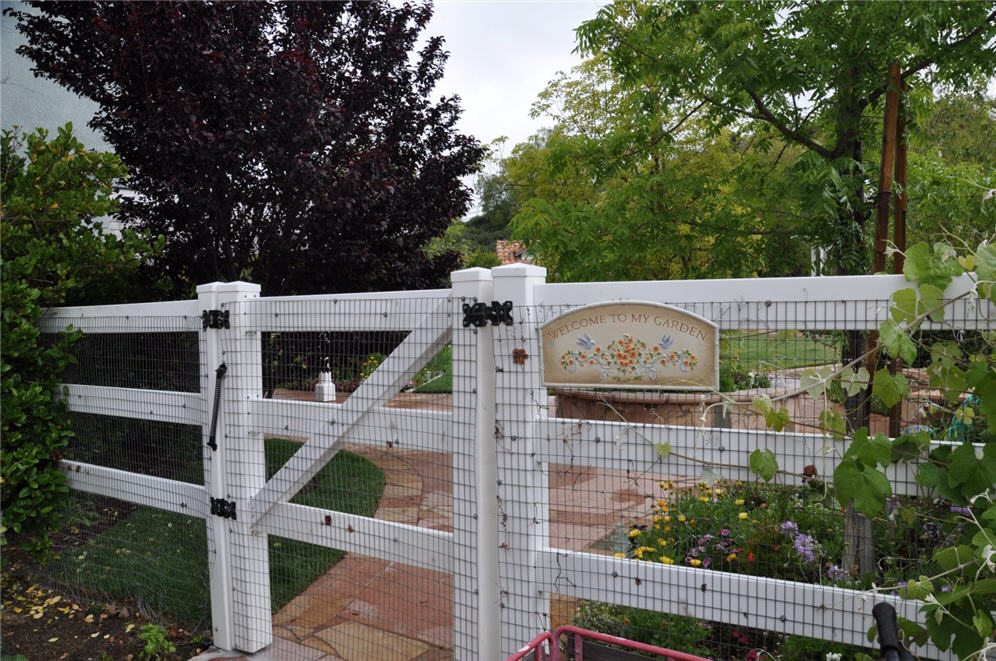 Country Look Fence