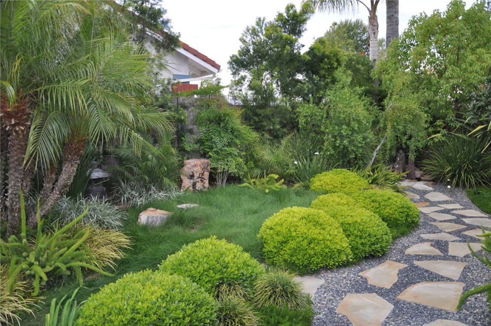 Bali Garden Walkway