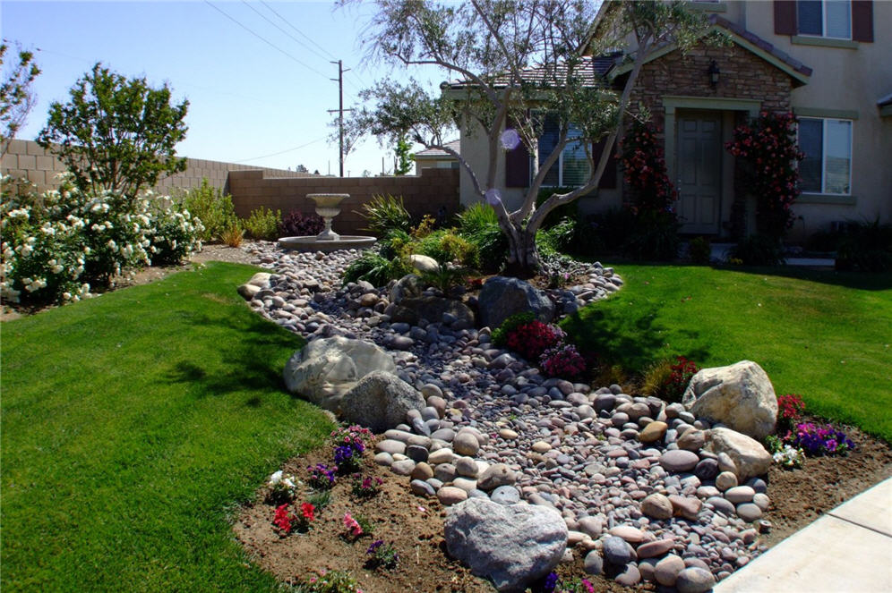 Lovely Rock Stream